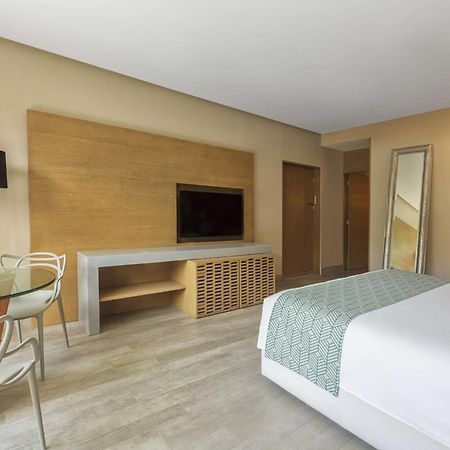 The Yucatan Playa Del Carmen, Tapestry Collection By Hilton (Adults Only) Hotell Exteriör bild